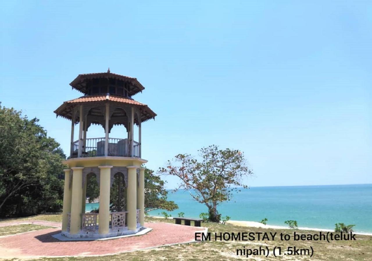 Em Homestay Pekan Pangkor Ngoại thất bức ảnh